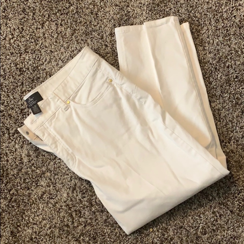 Chicos So Slimming Ankle Pants